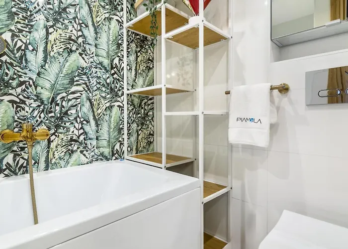 Latarnika Piamola, Blisko Latarni Morskiej Lägenhet Krynica Morska